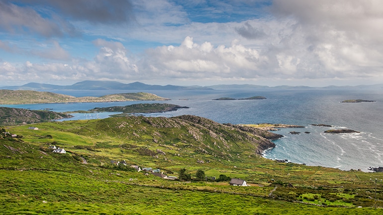 Scopri di più sull'articolo Irlanda: il primo paese al mondo a disinvestire  dai combustibili fossili